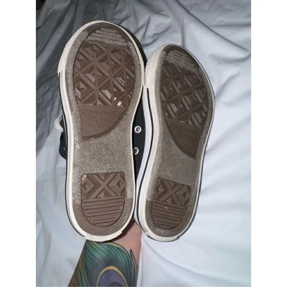 Converse All Star Loopholes OX GS sneakers size 2 girls